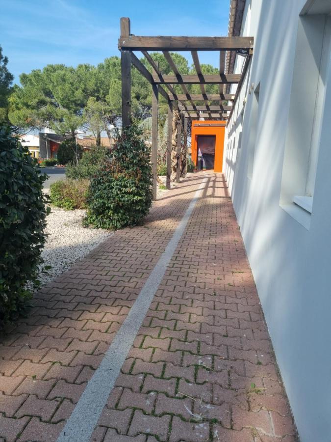 Ace Hotel Travel Fabregues - A9 Montpellier Sud Exterior photo